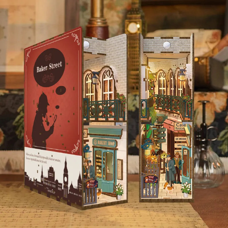 Baker Street book nook kit β detail view 7