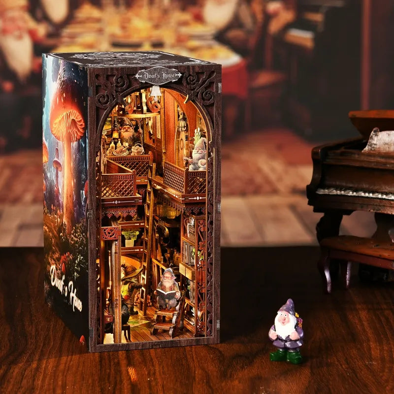 Book Nook - Dwarf's House