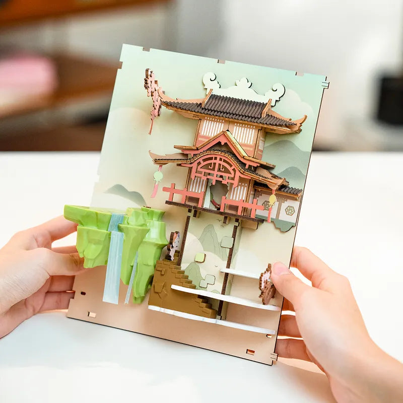 Kit Falling Sakura Book Nook