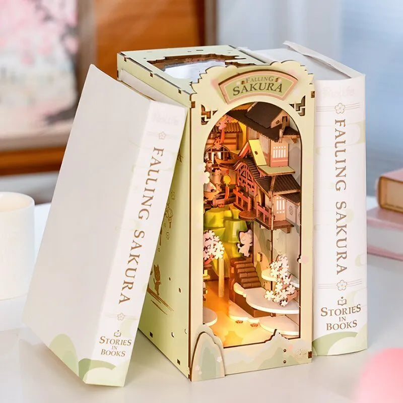 Kit Falling Sakura Book Nook