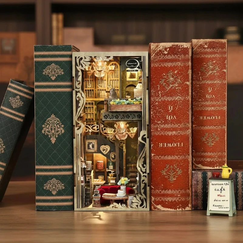 Four Seasons Coffee | Book Nook-bouwpakket