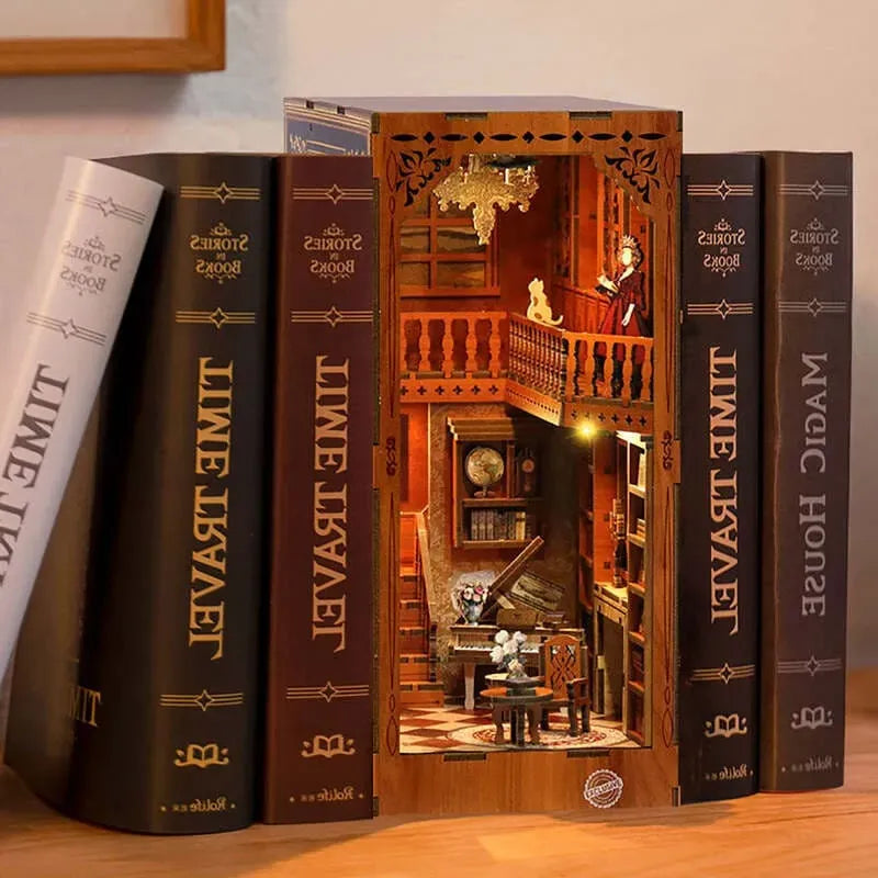 Grimm's Small Building | Book Nook-bouwpakket