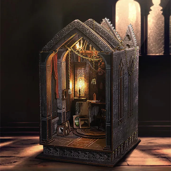 Kit Book Nook Prière dans la nuit silencieuse