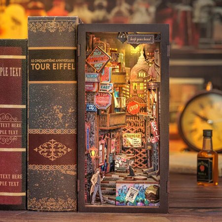 The Long Goodbye | Book Nook-bouwpakket
