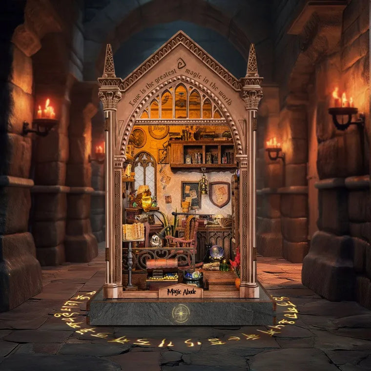 Magic Abode | Book Nook-bouwpakket