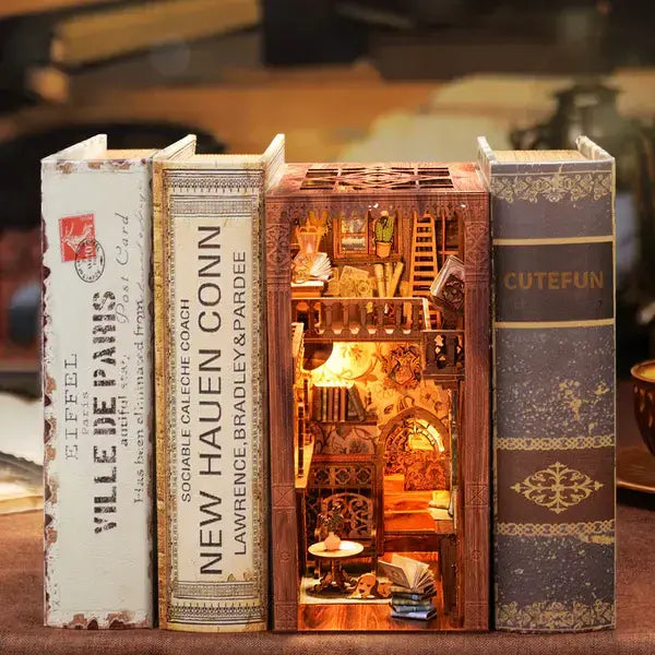Eternal Bookstore | Book Nook-bouwpakket