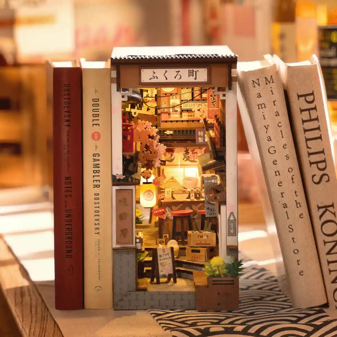 Sakura Wine Alley — DIY Book Nook Kit