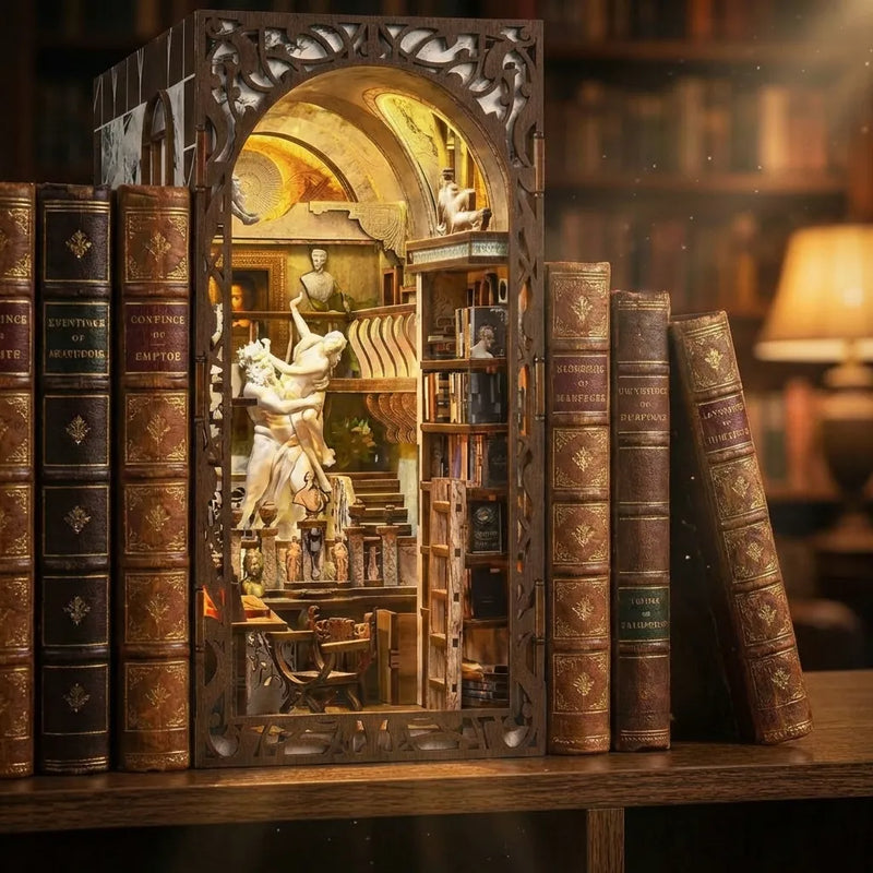 Bernini's Sculpture Workshop | Book Nook-bouwpakket