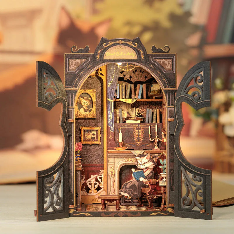 Count Cat's Study | Book Nook-bouwpakket