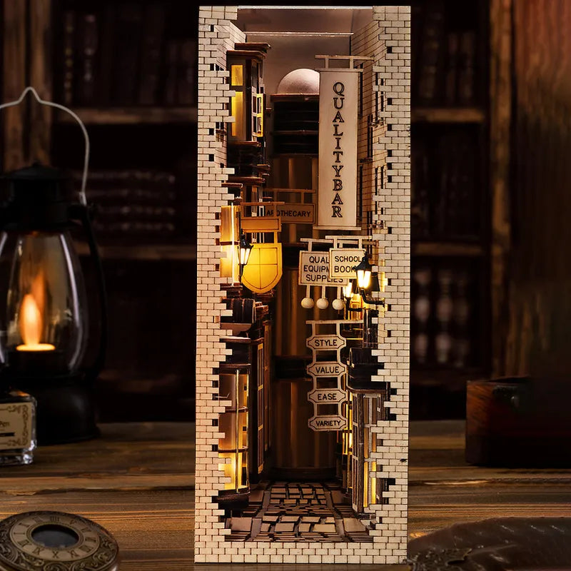 Diagon Alley | Book Nook-bouwpakket met magische winkels