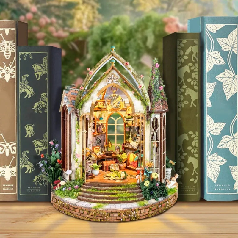 Kit Book Nook Dreamland Floral Studio