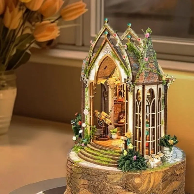 Kit Book Nook Dreamland Floral Studio