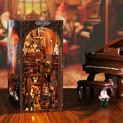 Book Nook - Dwarf's House