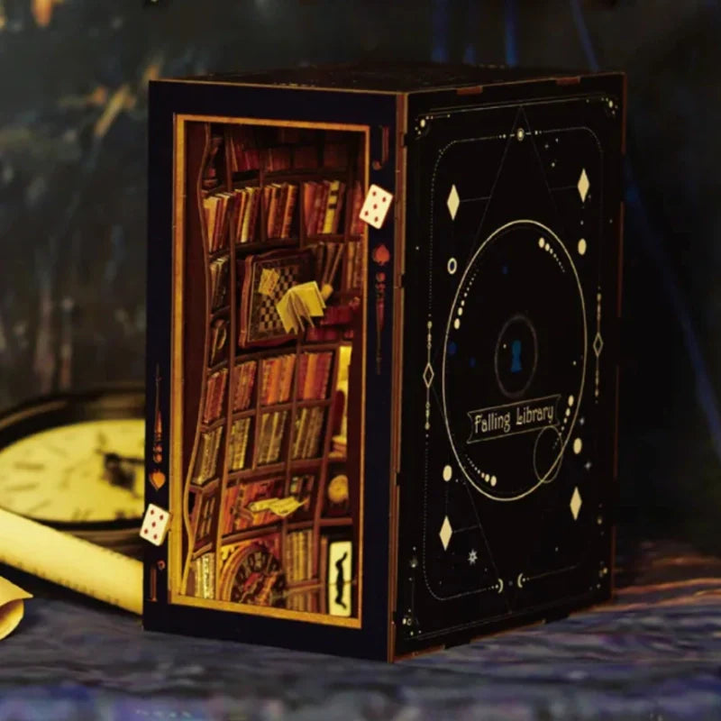 Falling Library | Book Nook-bouwpakket