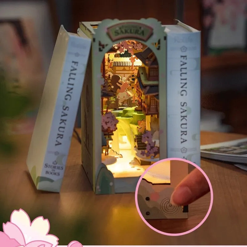 Kit Falling Sakura Book Nook