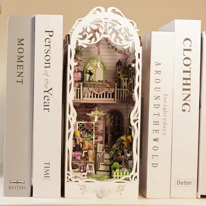 Flower House | Book Nook-bouwpakket
