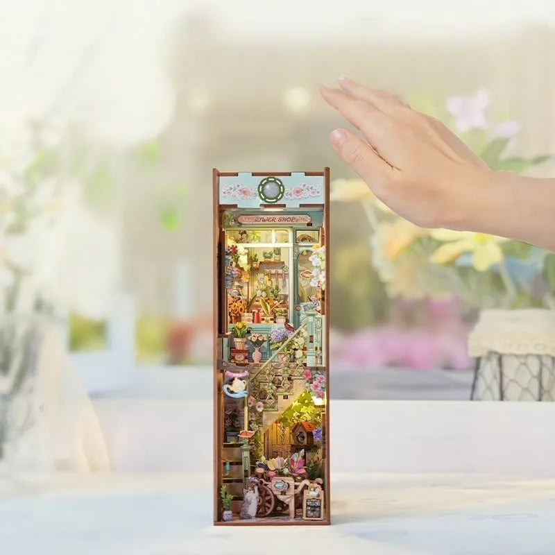 Book Nook - Flower Shop