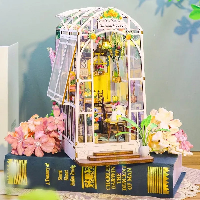 Kit Book Nook Maison de jardin