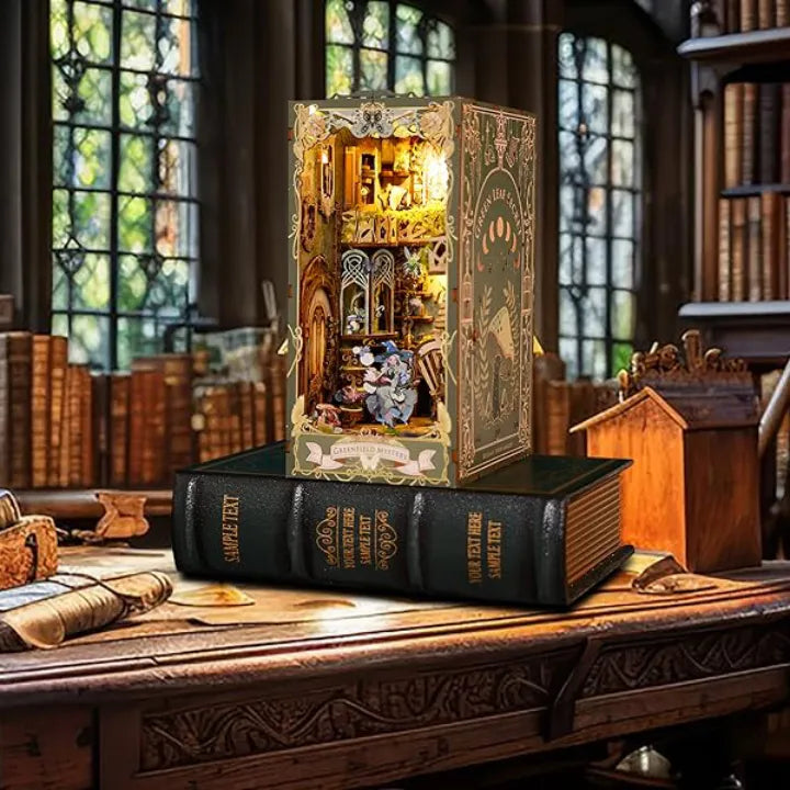Pays des fées vert Book Nook Kit