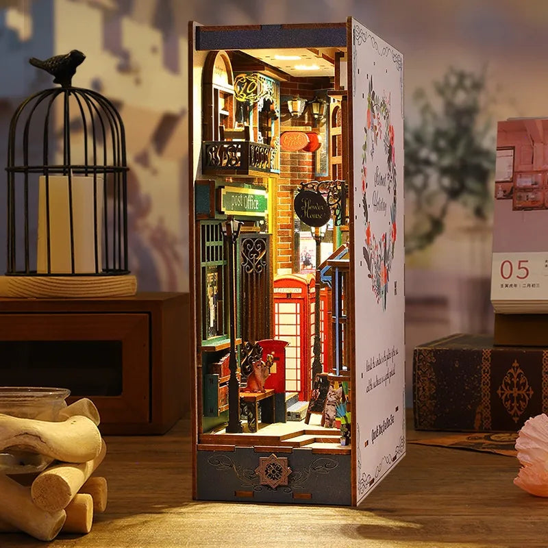 Book Nook - Island Holiday