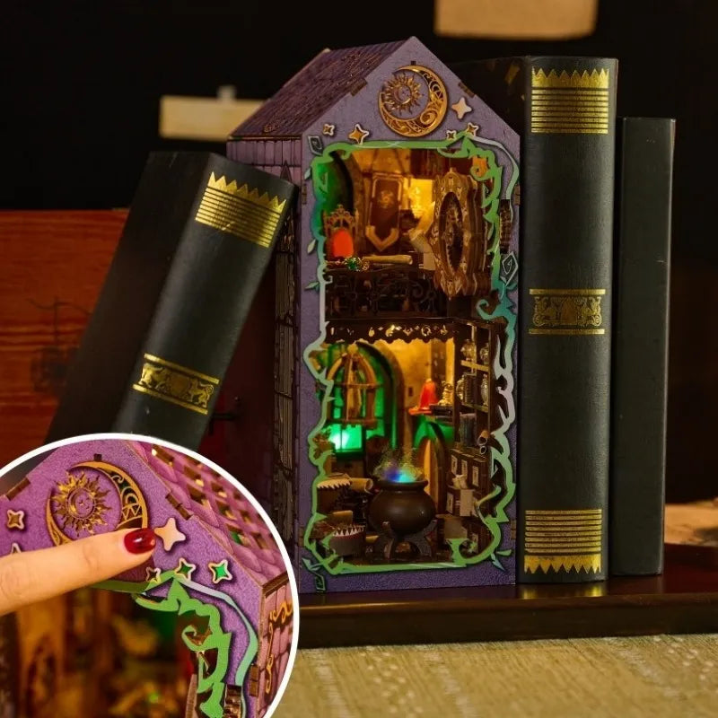 Kit de Book Nook Hutte du mage mystique