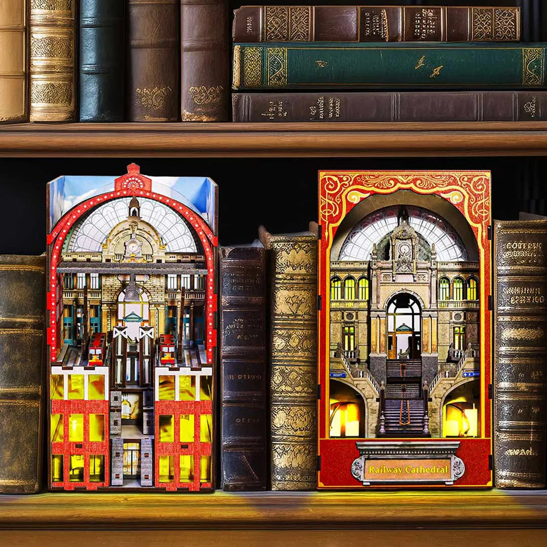 Railway Cathedral | Book Nook-bouwpakket
