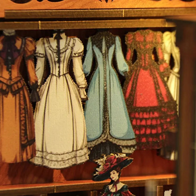 Royal Seamer's Sew Boutique | Book Nook-bouwpakket