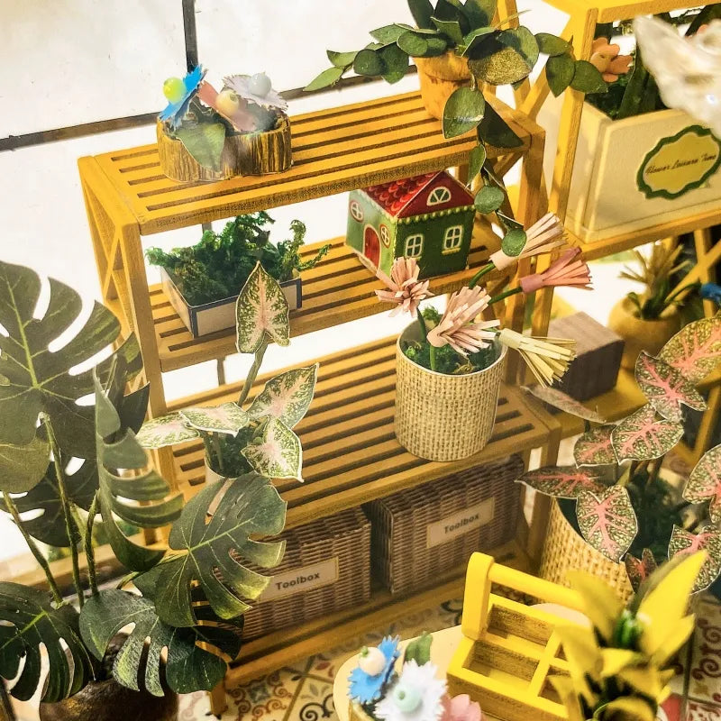 Miniature House - Sunshine Flower House