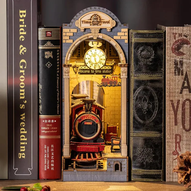 Time Travel | Book Nook-bouwpakket