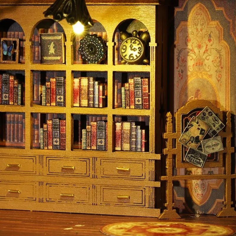 Miniature House - Twilight Book City