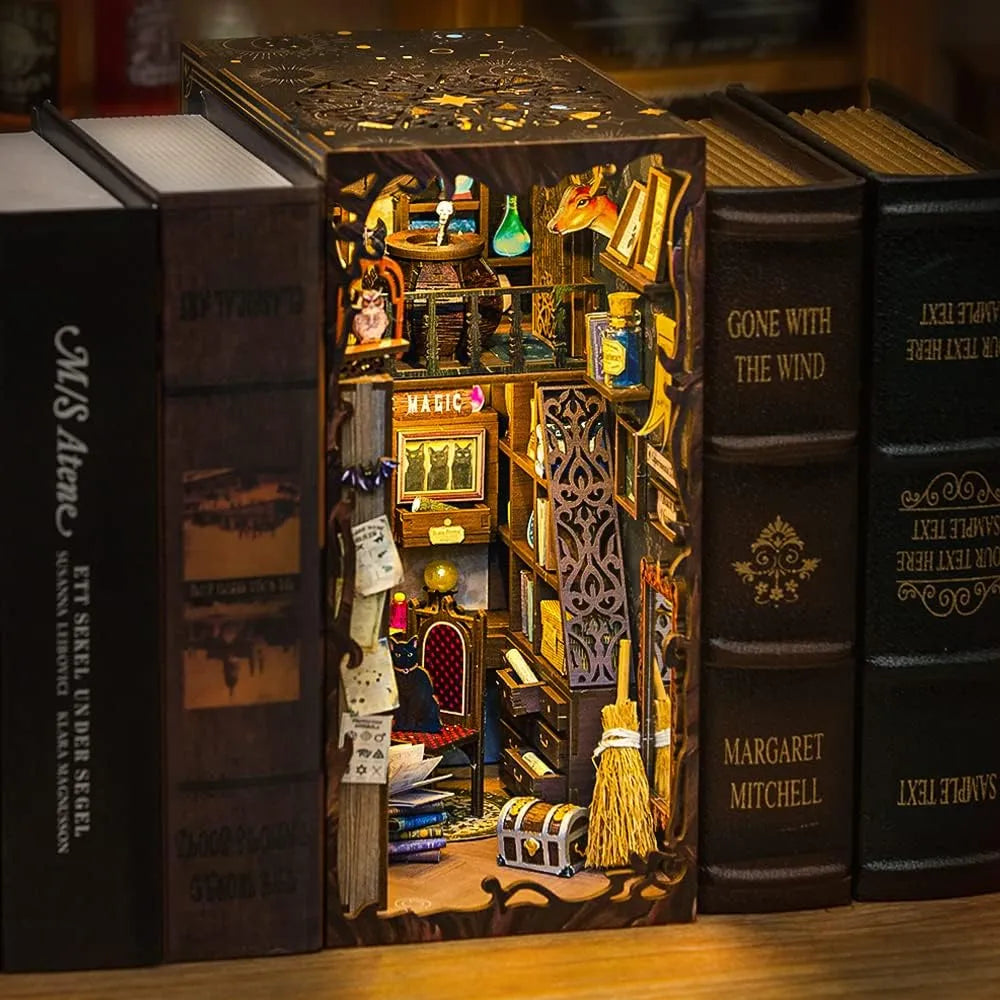 Apothicaire magique Book Nook Kit