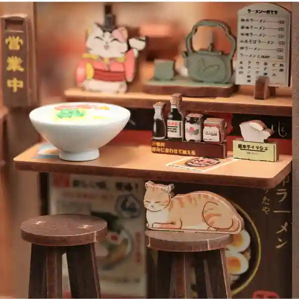 Morita-Ya ramen shop book nook kit – detail view 4
