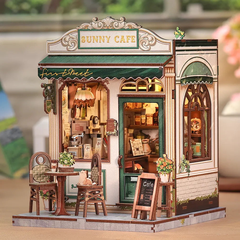 Miniature House Kit - Sunny Cafe