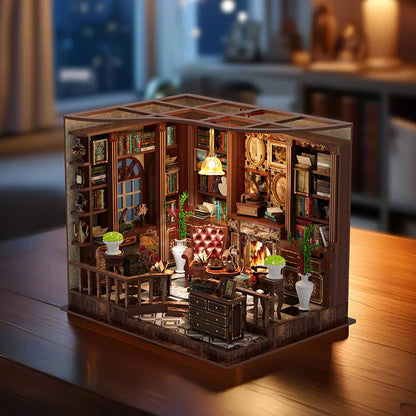 Miniature House - Left Bank Study